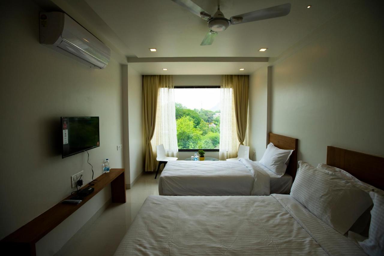 Hotel The Orange Flag Aurangabad  Exterior foto